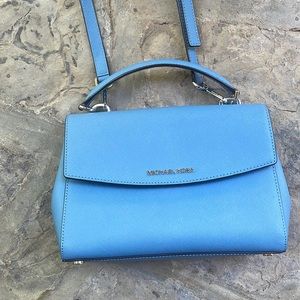 Michael Kors Ava Bag Blue